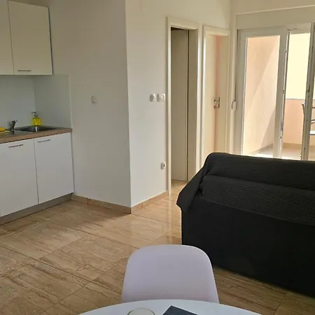 Apartments Giovanni Mandre Exterior photo