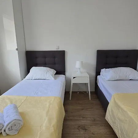 Apartments Giovanni Mandre Room photo