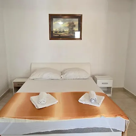 Apartments Giovanni Mandre Room photo