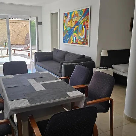 Apartments Giovanni Mandre Exterior photo
