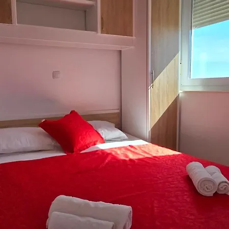 Apartments Giovanni Mandre Room photo