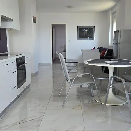 Apartments Giovanni Mandre Room photo