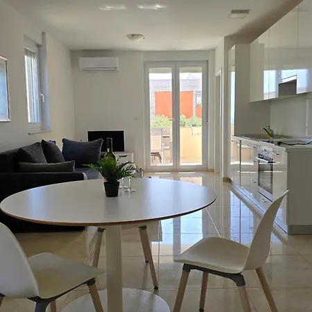 Apartments Giovanni Mandre Room photo