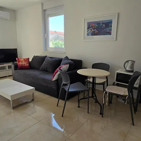 Apartments Giovanni Mandre Room photo