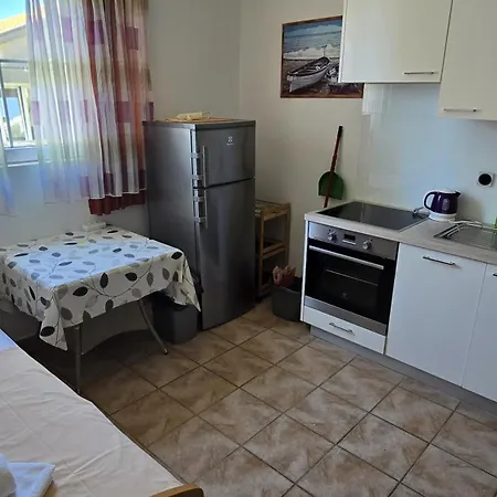 Apartments Giovanni Mandre Room photo