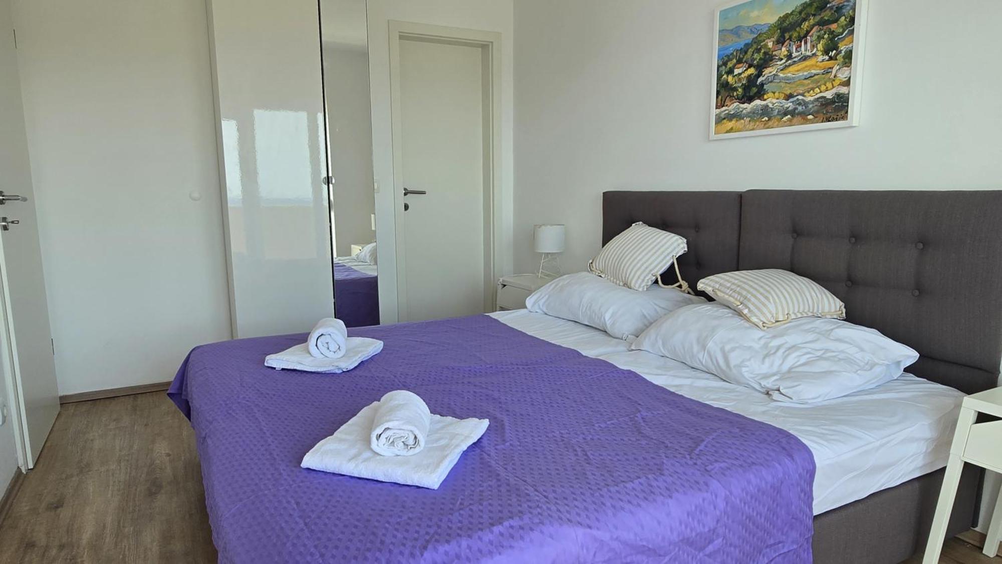 Giovanni Apartment