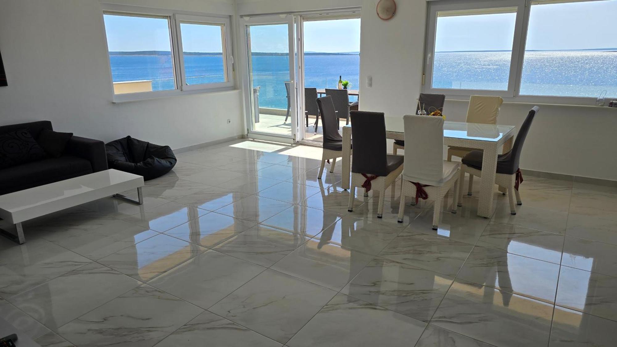 Giovanni Apartment *