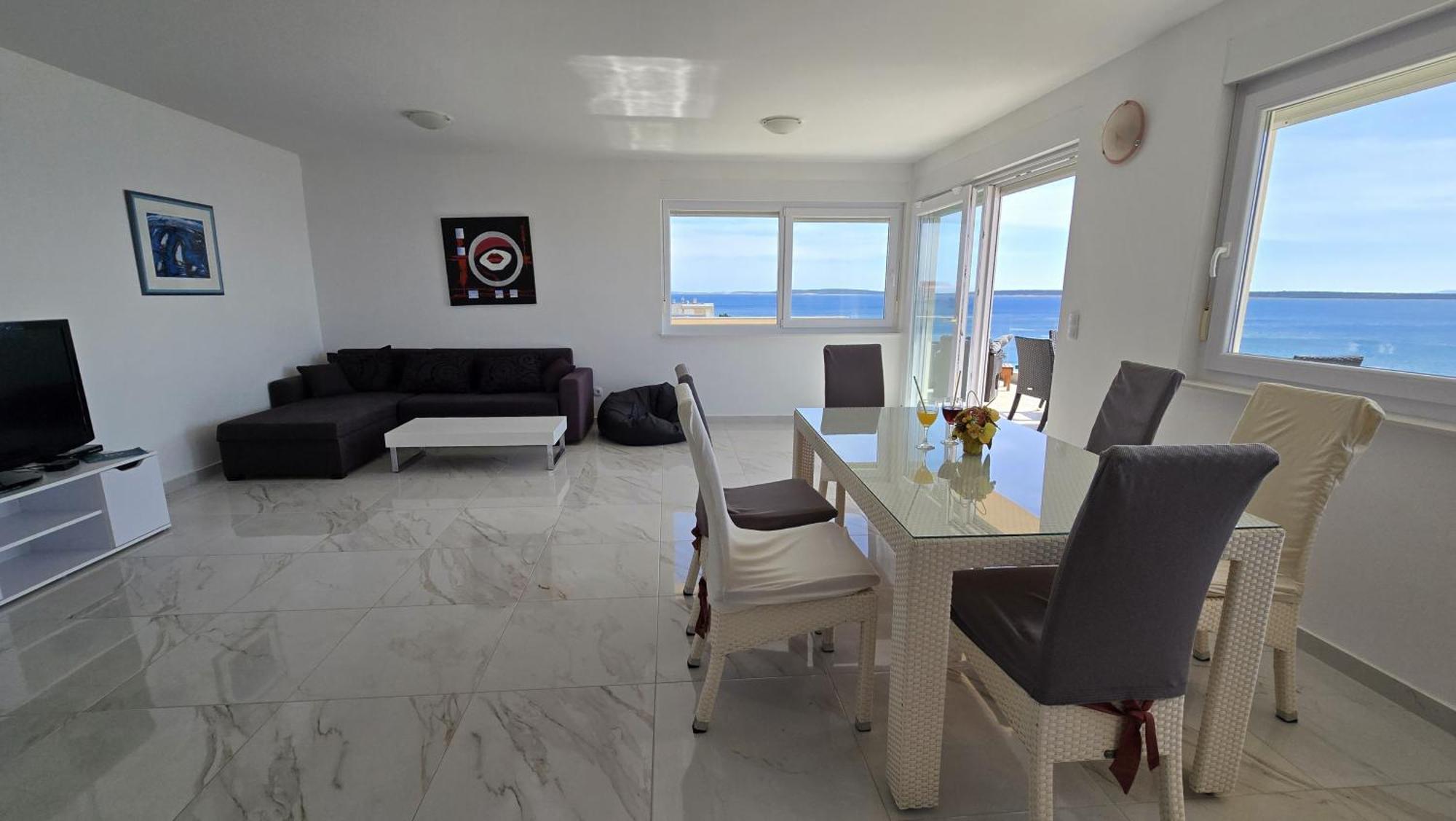 Giovanni Apartment *