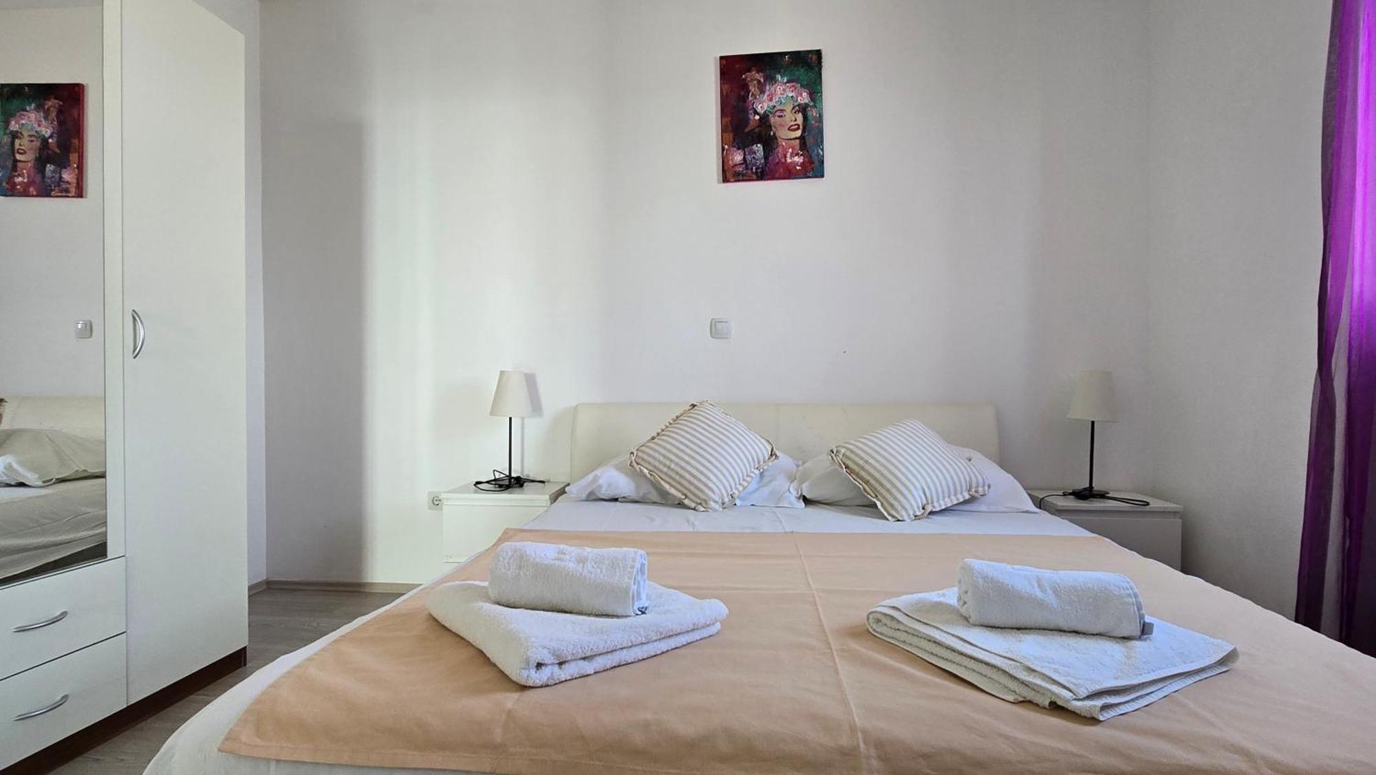 Giovanni Apartment *